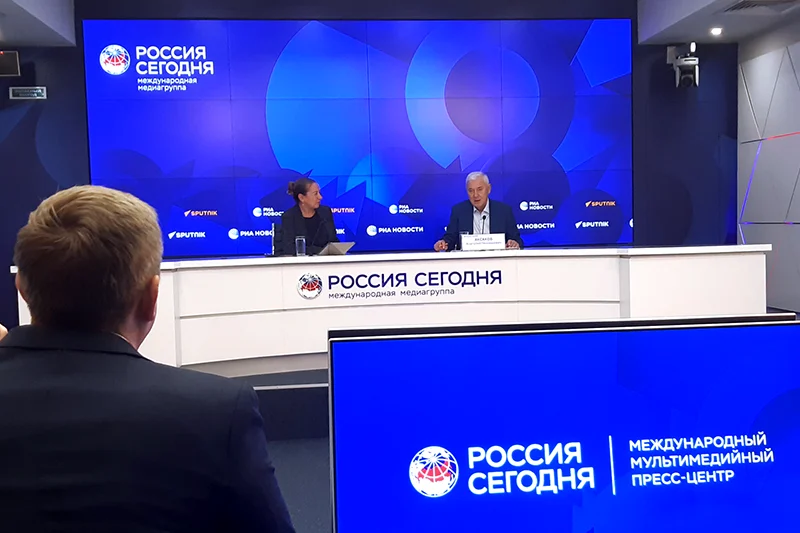 Пресс-конференция Анатолия Аксакова в ММПЦ «Россия сегодня»