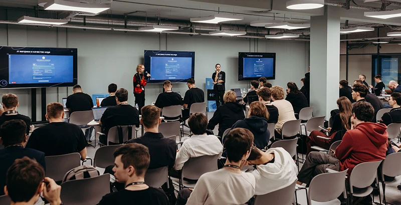 Участники хакатона для молодых ИТ-специалистов Участники хакатона для молодых ИТ-специалистов