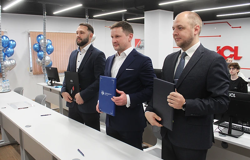 Подписание соглашения о сотрудничестве Подписание соглашения о сотрудничестве