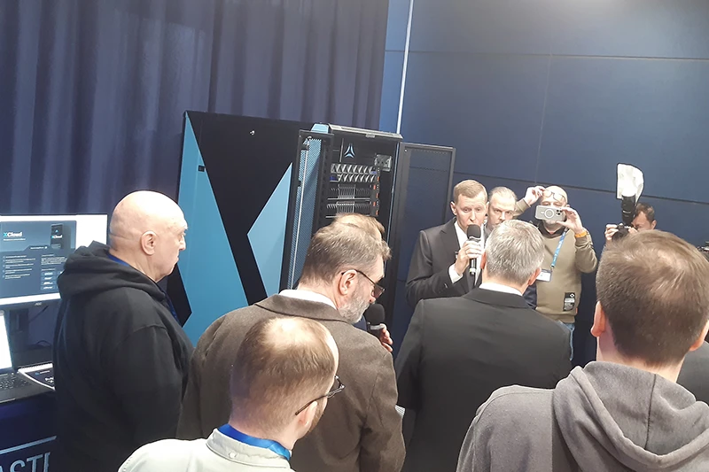 Илья Сивцев подробно рассказал о возможностях ПАК XCloud