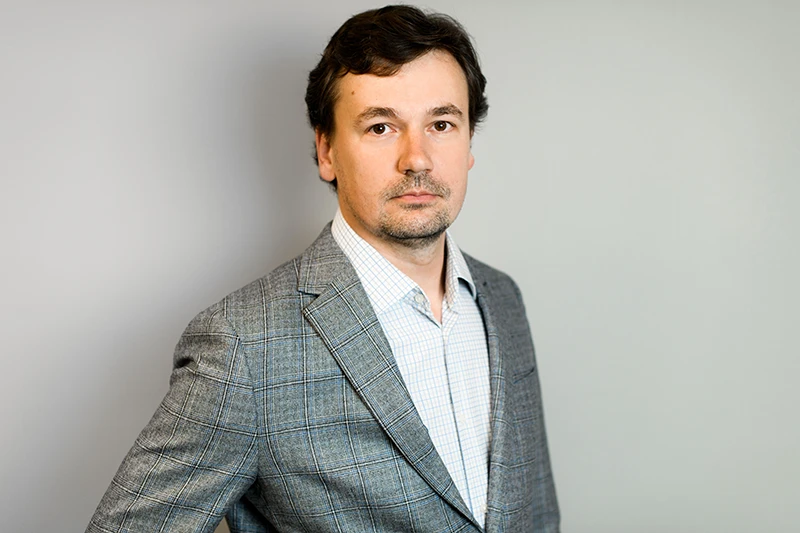 Директор департамента контакт-центров и роботизированных систем Naumen Сергей Попов