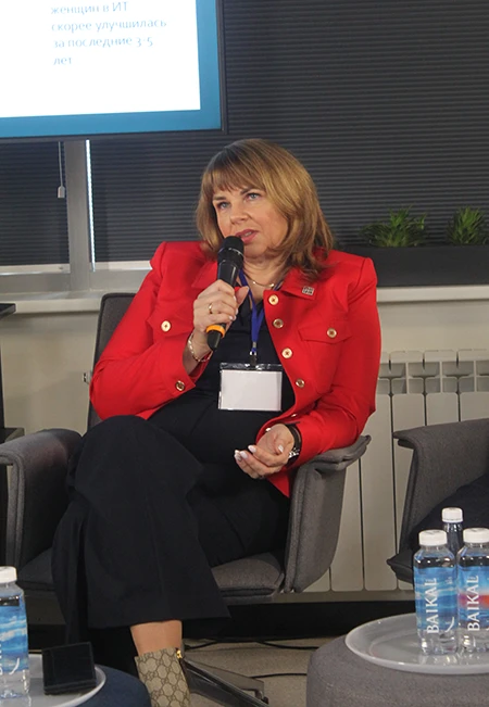 Директор по маркетингу ГК Softline Елена Типисова