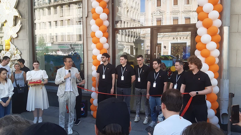 Президент Xiaomi в СНГ Макс Ма рассказал о значении флагманского магазина в Москве