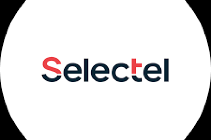 Selectel и KTS представили корпоративного ИИ-ассистента для работы с внутренними документами и базами знаний