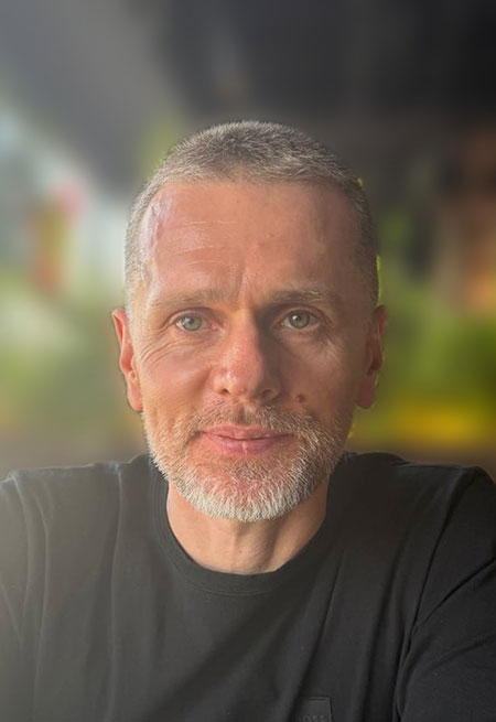Финансовый эксперт и предприниматель Александр Винник