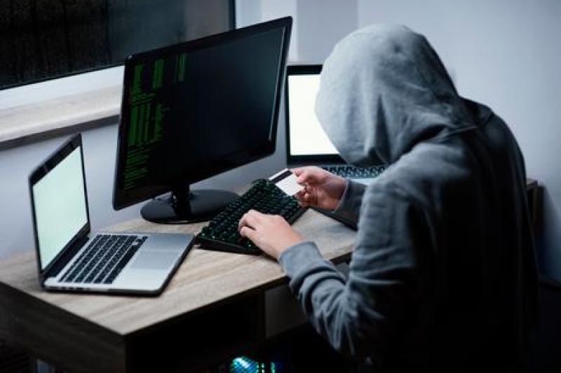 Минцифры предложило новый пакет ограничений против интернет-мошенников