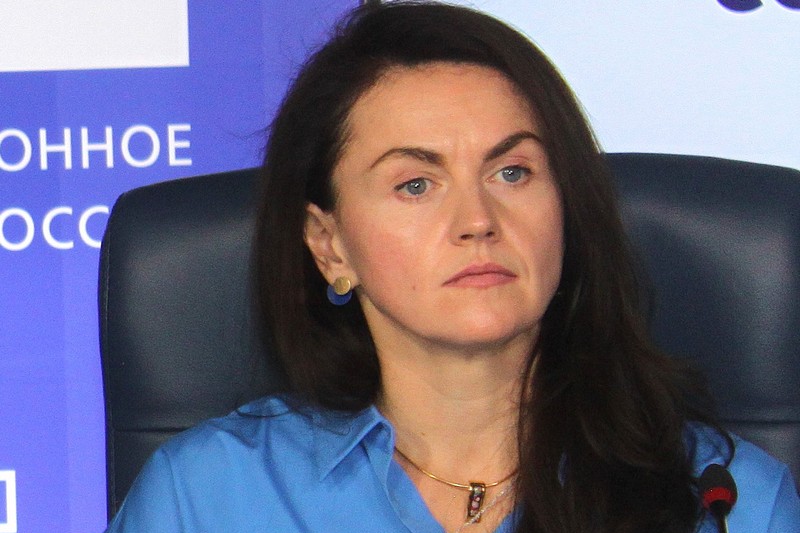 Елена Бочерова напомнила, что ИТ-отрасль смогла пережить множество кризисов, в том числе в 2020 году, когда был полный хаос и неопределенность. Это получилось благодаря понятным мерам поддержки со стороны правительства, в которых отрасль могла быть уверена и планировать на несколько лет вперед.
